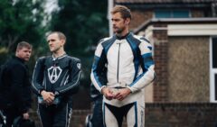 PILLION / premiéra